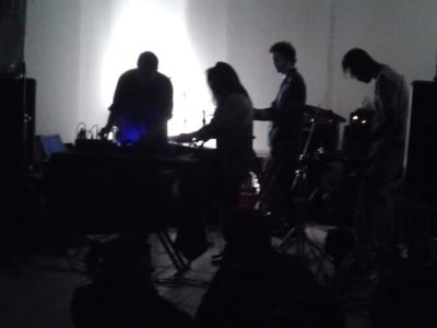 Performance de música experimental - SIWOMAT + THE ALGUN DIOS
